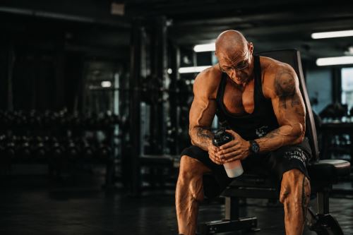 Fitness komunita se změnila ve stoku. Nebo ne?